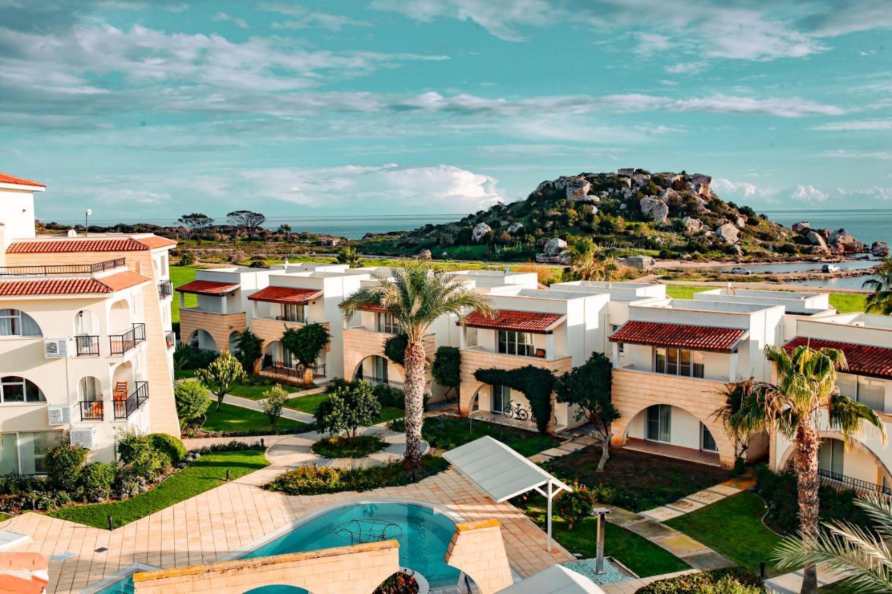 Fantastic 4 Cyprus First Line Beachfront Boghaz Ngoại thất bức ảnh