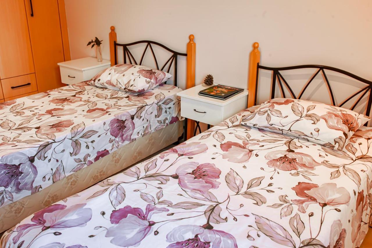 Fantastic 4 Cyprus First Line Beachfront Boghaz Ngoại thất bức ảnh