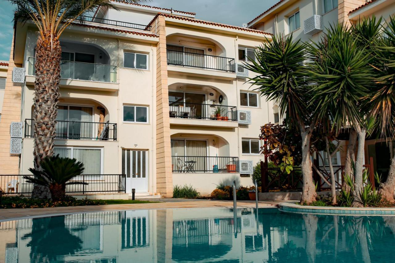 Fantastic 4 Cyprus First Line Beachfront Boghaz Ngoại thất bức ảnh